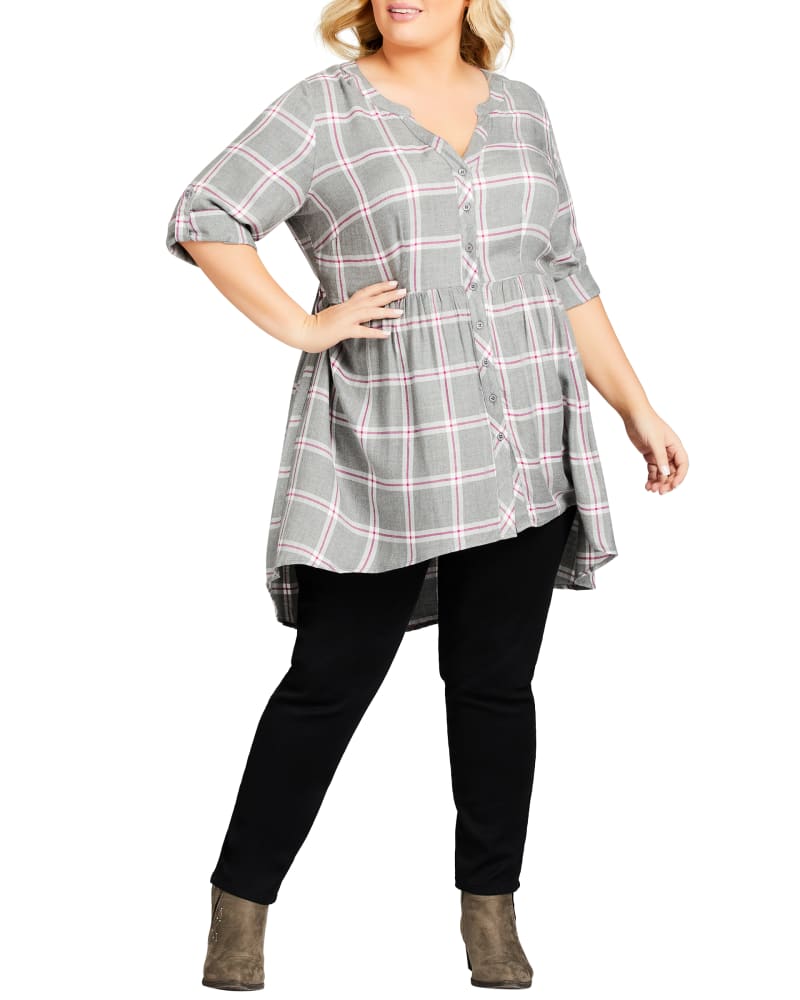 Front of a model wearing a size 0X Pleasant Shirt in Grey/Pink Check by avenue. | dia_product_style_image_id:225634